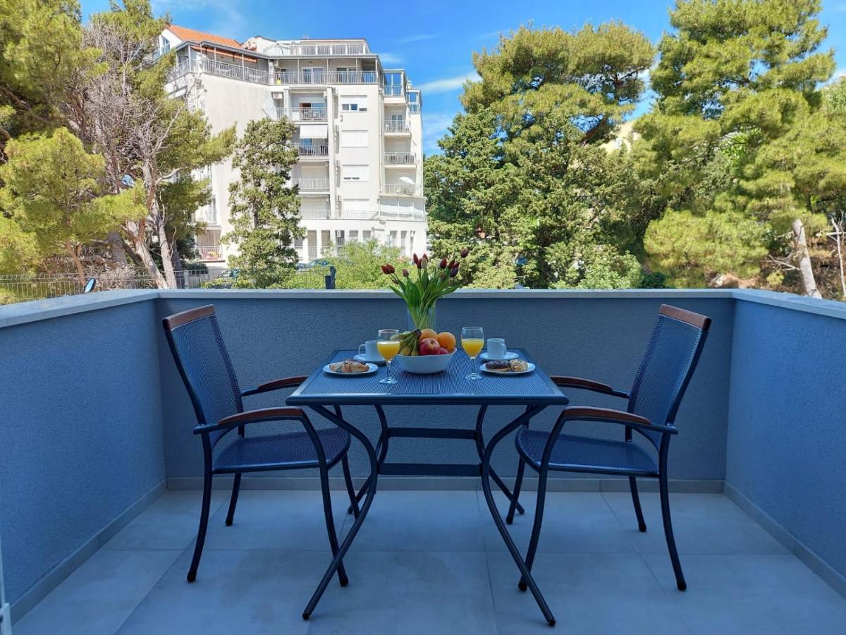 Apartments Neva Makarska Ngoại thất bức ảnh