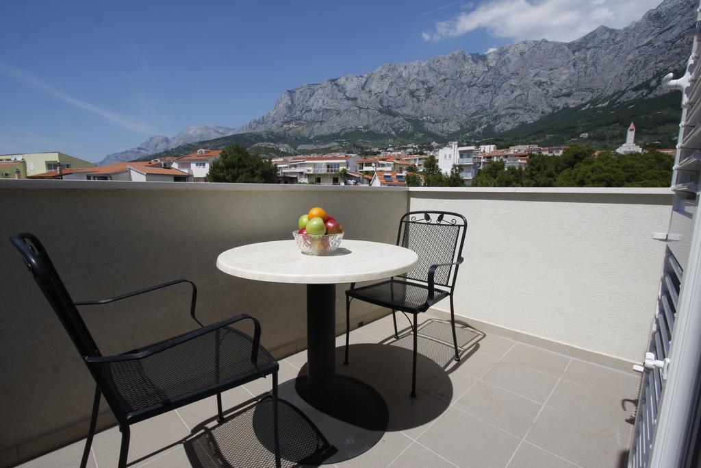Apartments Neva Makarska Phòng bức ảnh