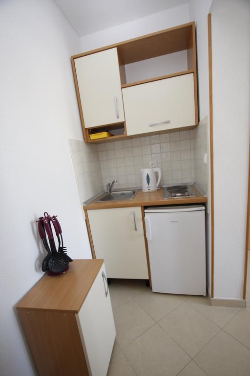 Apartments Neva Makarska Phòng bức ảnh