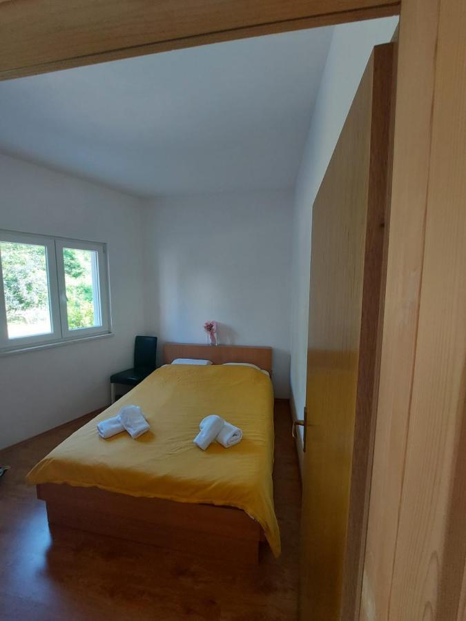 Apartments Neva Makarska Ngoại thất bức ảnh