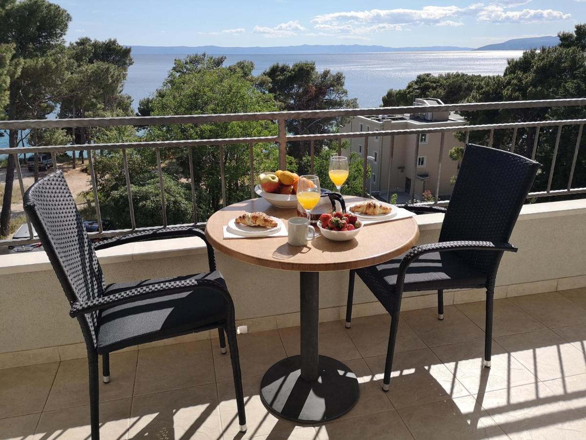 Apartments Neva Makarska Ngoại thất bức ảnh