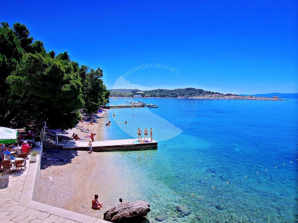 Apartments Neva Makarska Ngoại thất bức ảnh